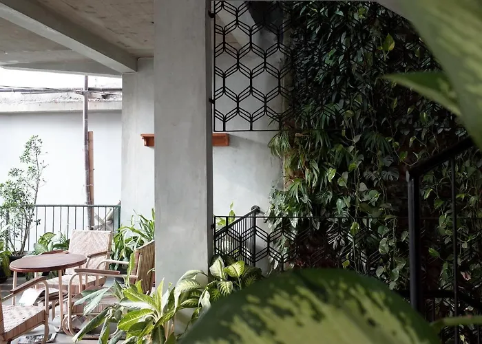 Pawon Cokelat Guesthouse